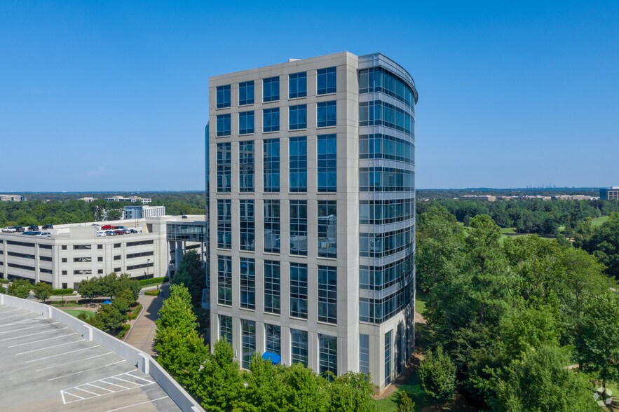 More Photos Of 13034 Ballantyne Corporate Pl, Charlotte Office For Lease