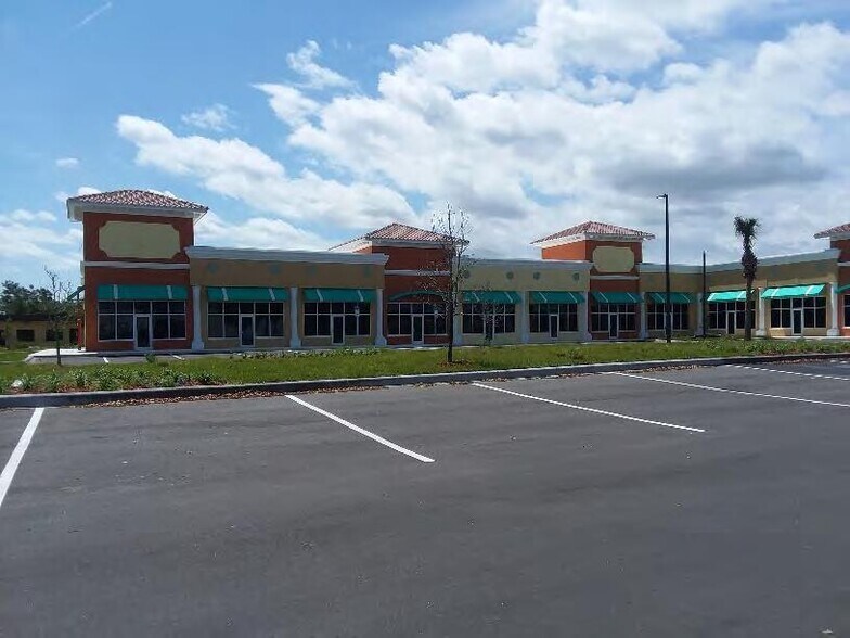 More Photos Of 3420 N Wickham Rd, Melbourne General Retail For Lease