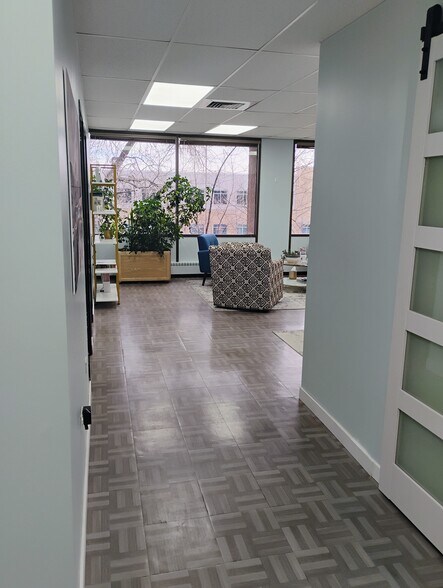 More Photos Of 215 S Wadsworth Blvd, Lakewood Medical For Lease