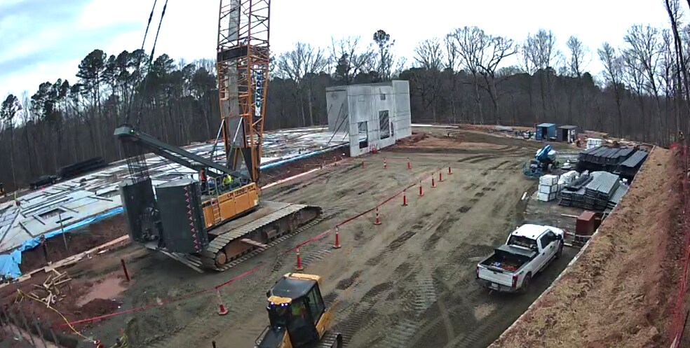 More Photos Of 1050 Northgate Ct, Morrisville Light Distribution For Lease