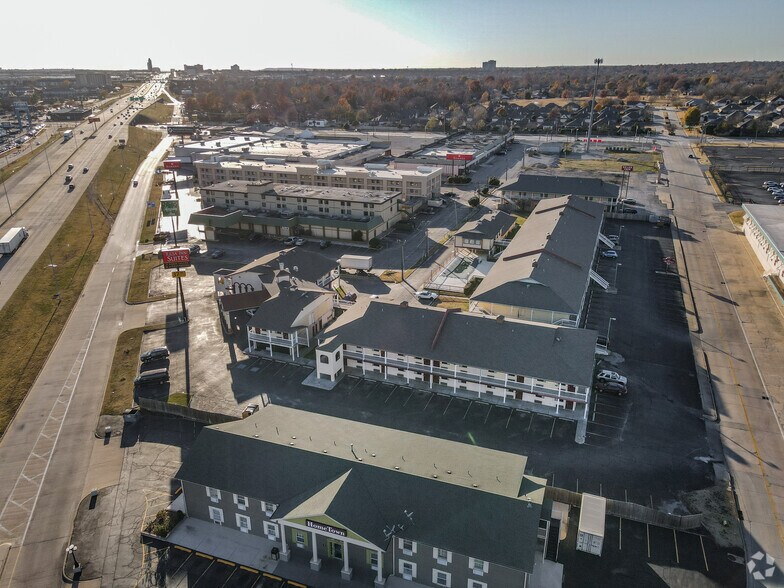 More Photos Of 8201 E Skelly Dr, Tulsa Hotel For Sale