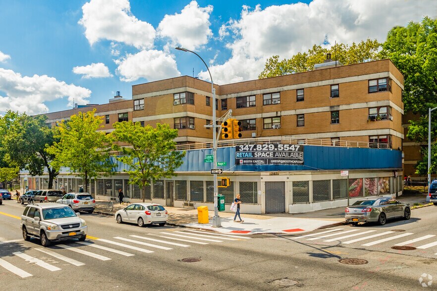 Primary Photo Of 238-240 Graham Ave, Brooklyn Apartments For Lease