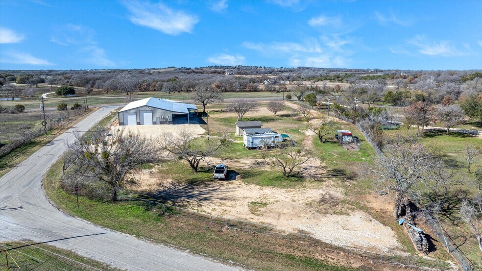 More Photos Of 7703 Prairie Creek Ln, Tolar Contractor Storage Yard For Sale