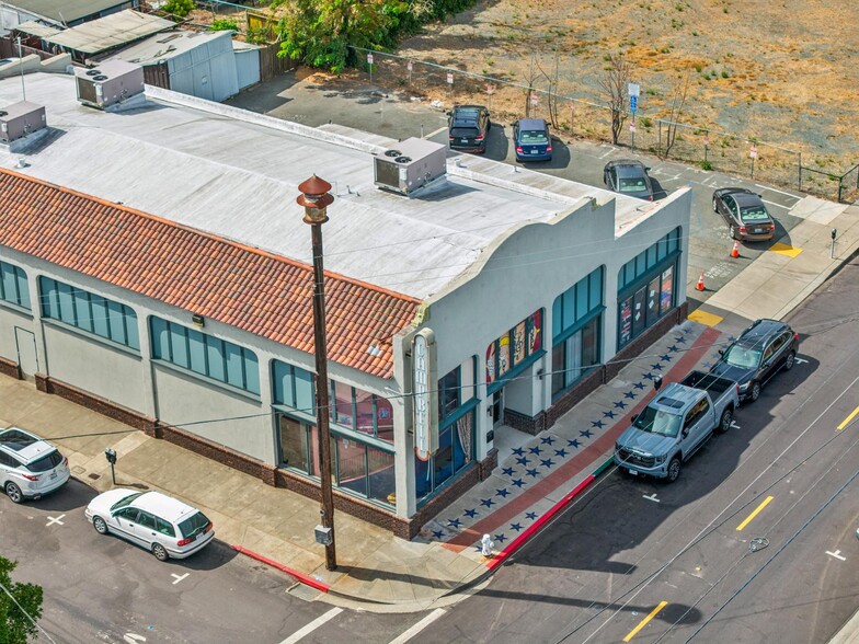 More Photos Of 636 Ward St, Martinez Theater Concert Hall For Sale