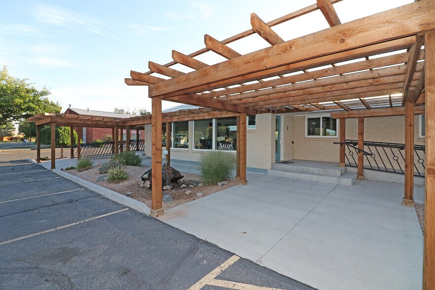 More Photos Of 403 Kennedy Ave, Grand Junction Medical For Sale
