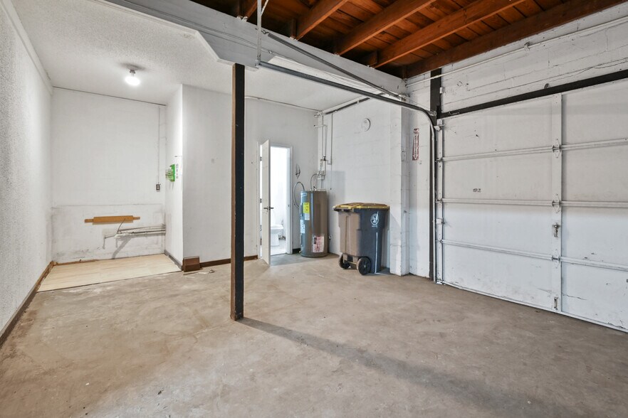 More Photos Of 3429 N Liberty St, Jacksonville Light Distribution For Lease