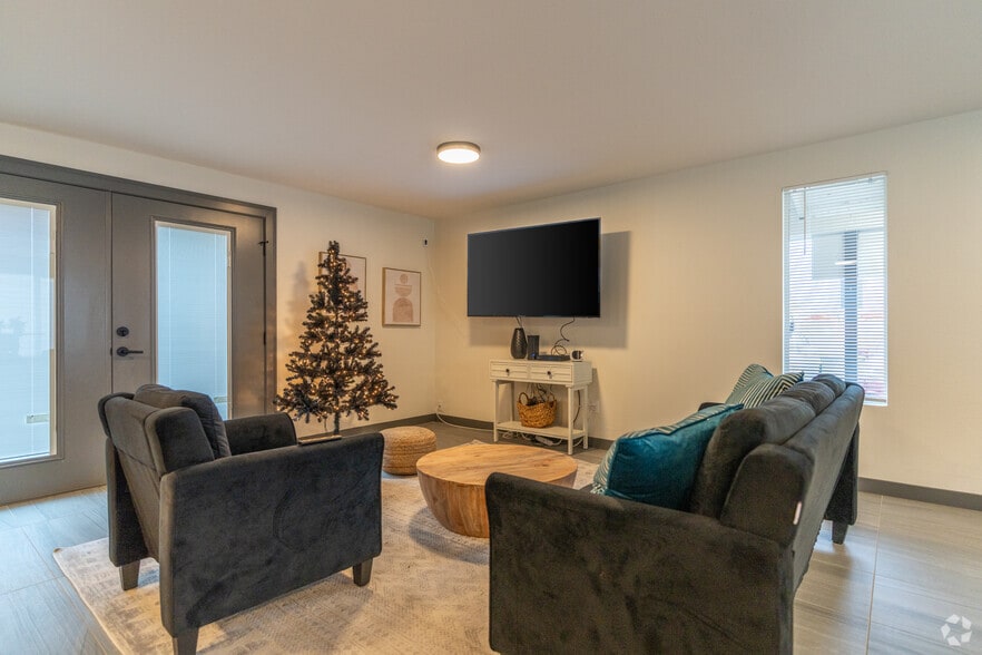 More Photos Of 465 N Arthur St, Kennewick Apartments For Sale