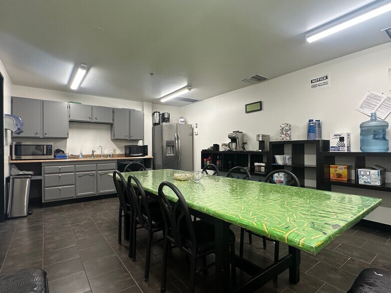 More Photos Of 4534 Carter Ct, Chino Manufacturing For Sale