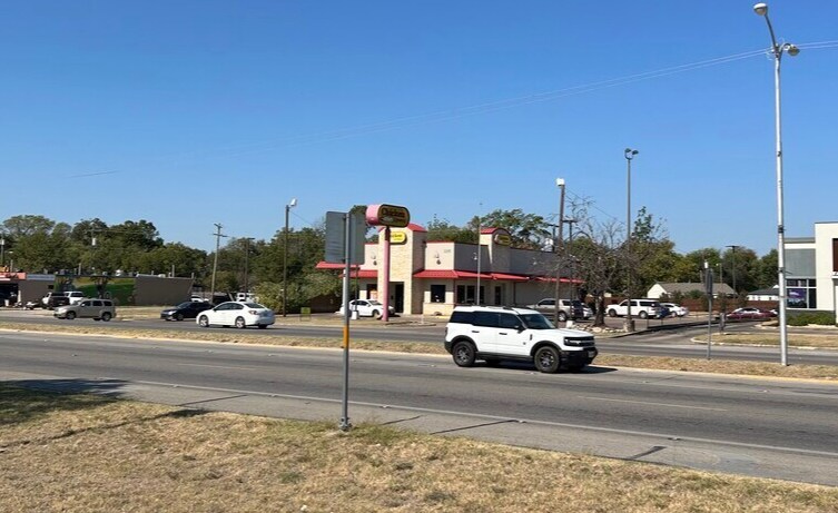 More Photos Of 5400 River Oaks Blvd, Fort Worth Land For Sale