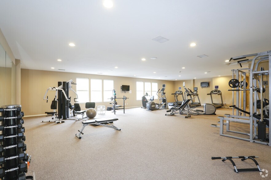 More Photos Of 630 NW Yennie St, Grain Valley Apartments For Lease