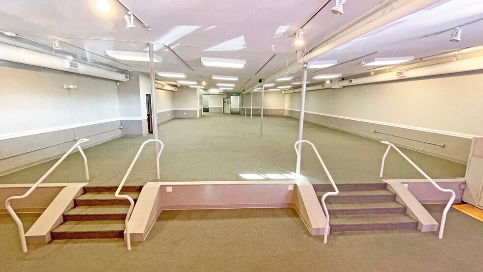 More Photos Of 2395-2399 Shattuck Ave, Berkeley Unknown For Lease