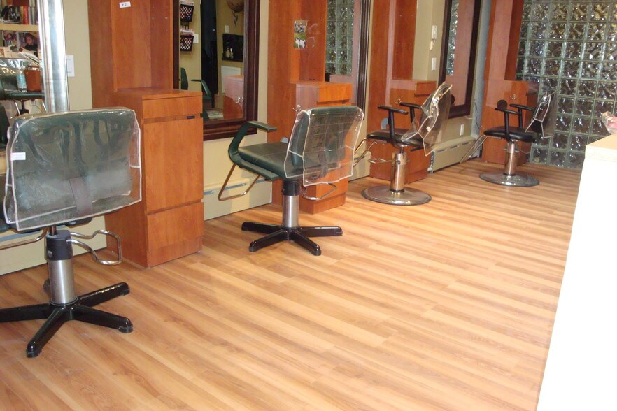 More Photos Of 1299 Richmond Rd, Staten Island Freestanding For Sale
