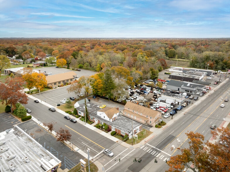 More Photos Of 2539 Middle Country Rd, Centereach Office For Sale