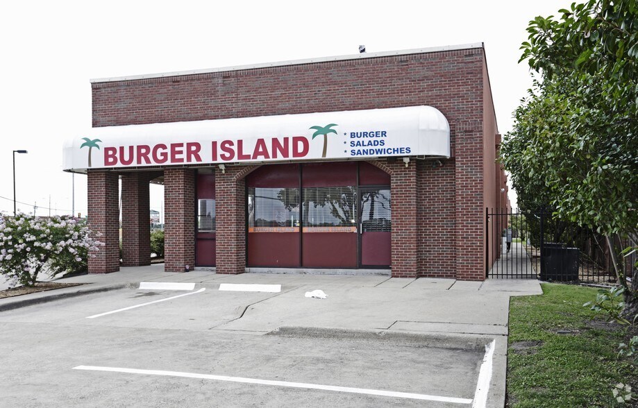 More Photos Of 9410 Walnut St, Dallas Unknown For Lease