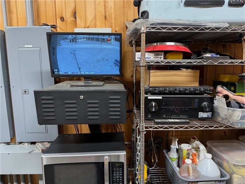 More Photos Of 115 Hilltop Dr, Phoenix Sports And Entertainment For Sale