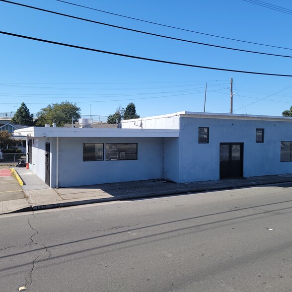 Primary Photo Of 1303 Carlson, Richmond Storefront Retail Residential For Sale