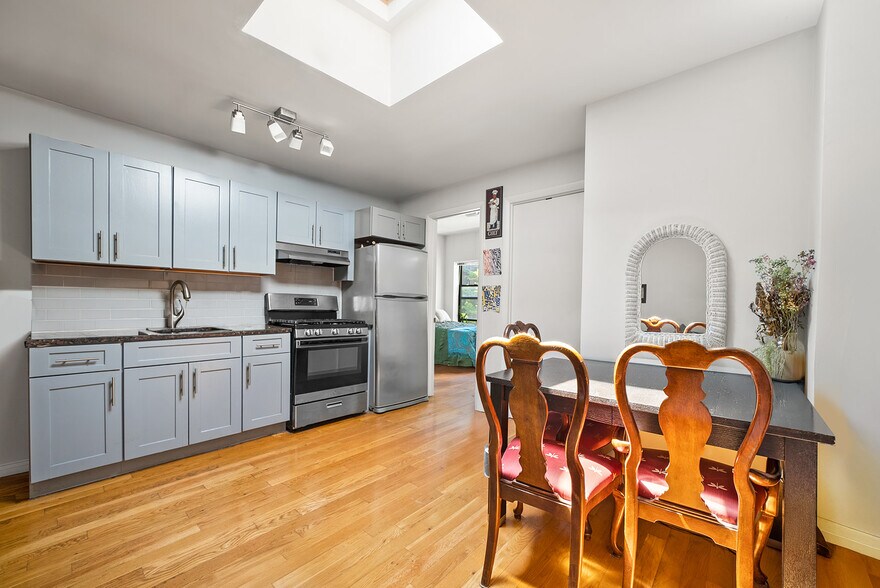 More Photos Of 579 Classon Ave, Brooklyn Apartments For Sale