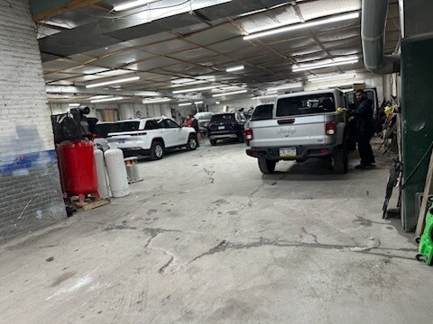 More Photos Of 2515 Moore St, Philadelphia Warehouse For Lease