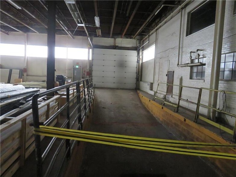 More Photos Of 416 Pittsburgh Cir, Ellwood City Warehouse For Sale
