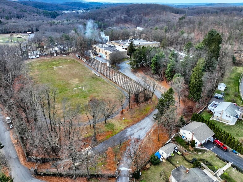 More Photos Of 15 Alliance St, New Philadelphia Rehabilitation Center For Sale