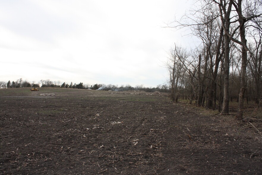 More Photos Of 100 Interstate 30, Greenville Land For Lease