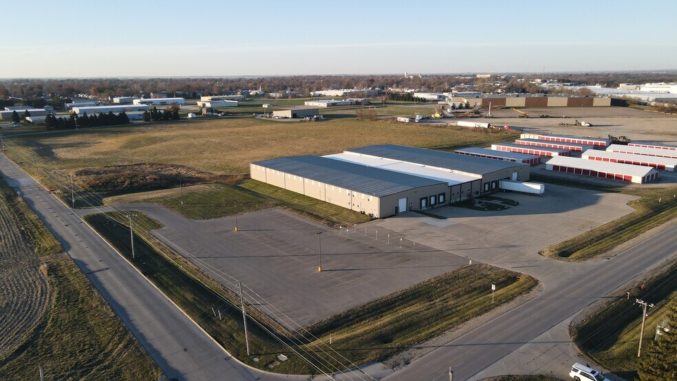 More Photos Of 1801 N 19th Ave E, Newton Warehouse For Sale