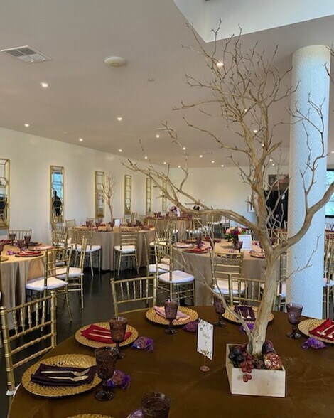 More Photos Of 833 10th St, Modesto Storefront Retail Office For Sale