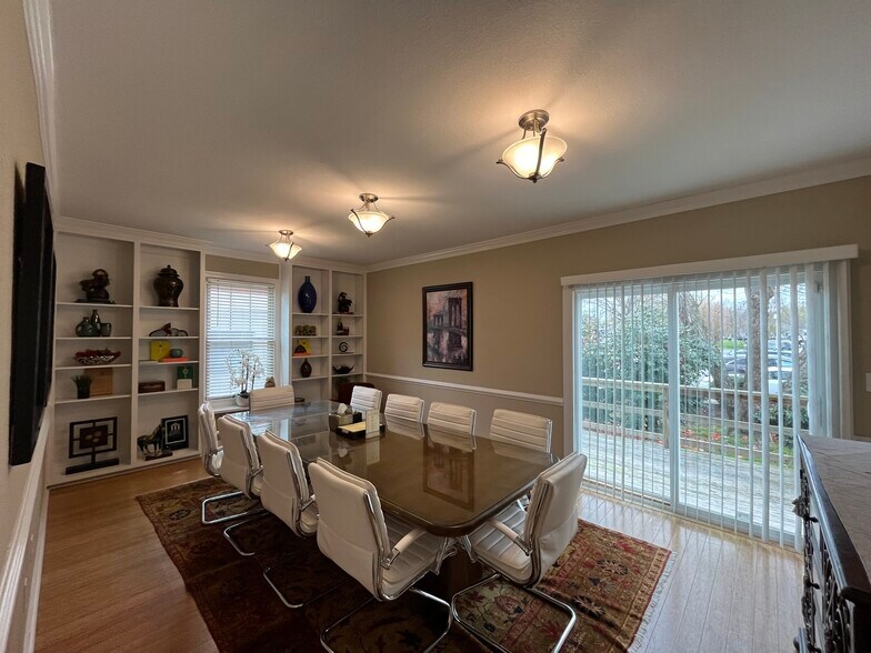 More Photos Of 744 Thimble Shoals Blvd, Newport News Medical For Sale