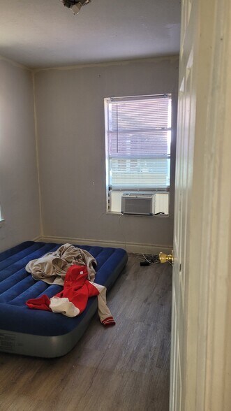 More Photos Of 13928 Bandera St, Houston Apartments For Sale