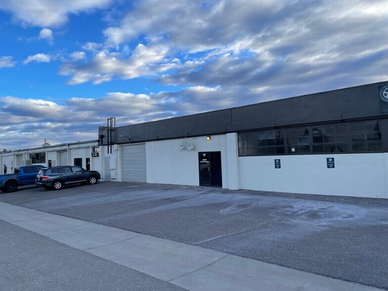 More Photos Of 555 Alter St, Broomfield Service For Lease