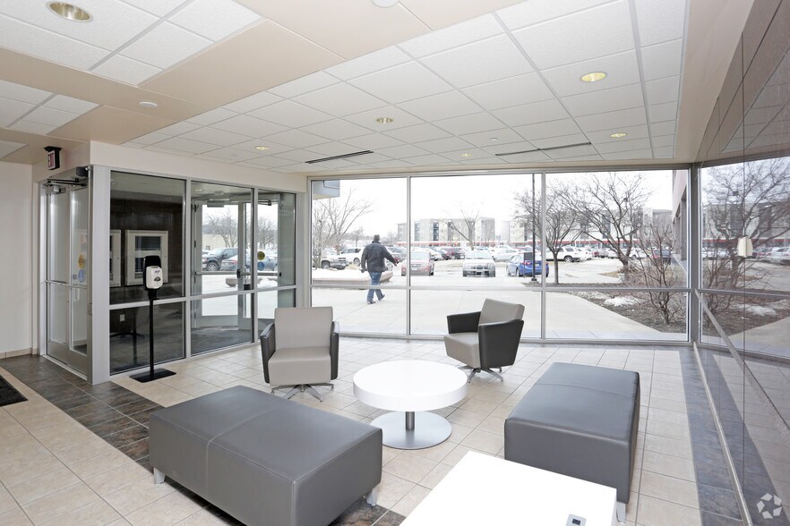 More Photos Of 500 SW 7th St, Des Moines Office For Lease