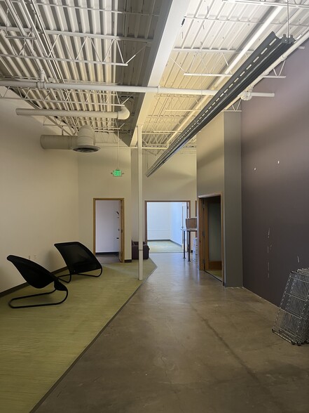 More Photos Of 677 S Colorado Blvd, Denver Office For Sale