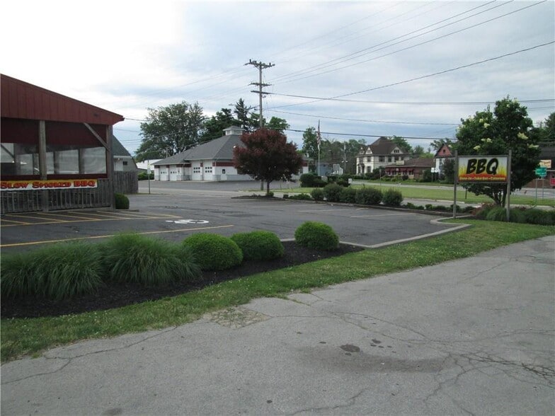 More Photos Of 3415 Rochester Rd, Lakeville Restaurant For Sale