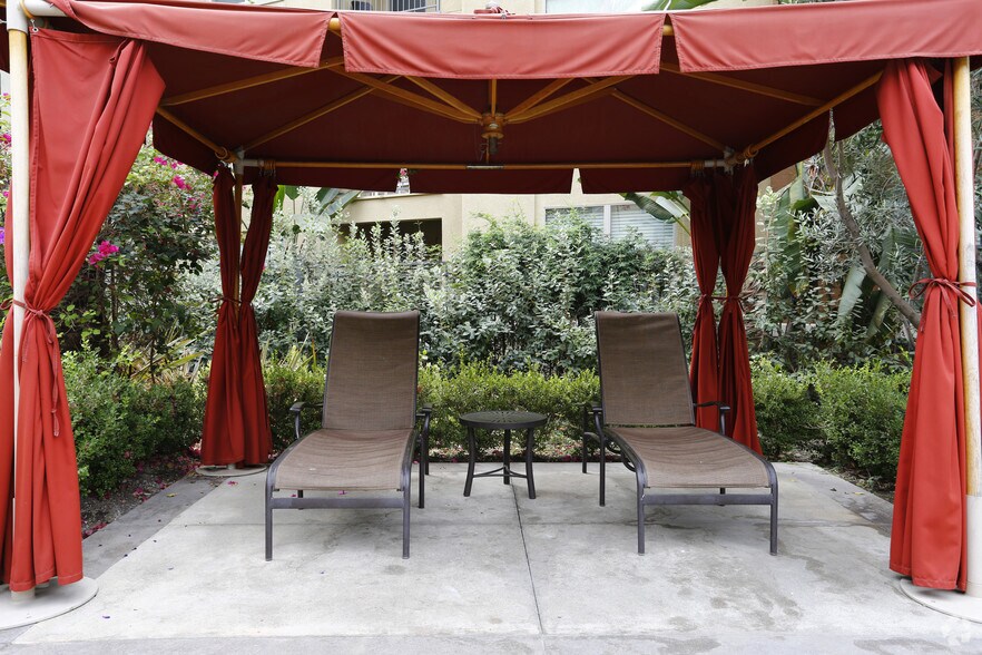 More Photos Of 700 S Myrtle Ave, Monrovia Apartments For Lease