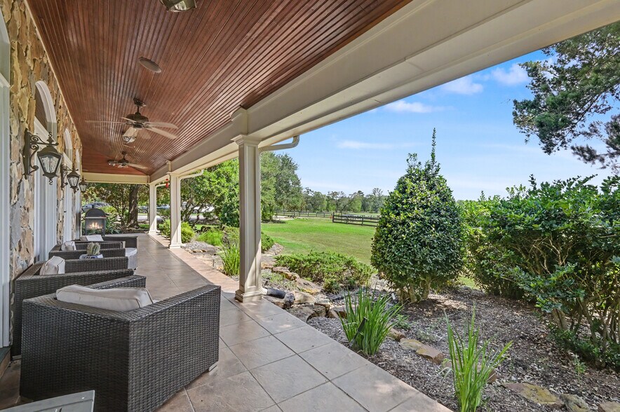 More Photos Of 31626 Dobbin Huffsmith Rd, Magnolia Land For Sale