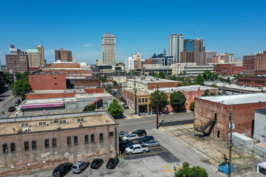 More Photos Of 2400 1st Ave N, Birmingham Storefront Retail Office For Lease