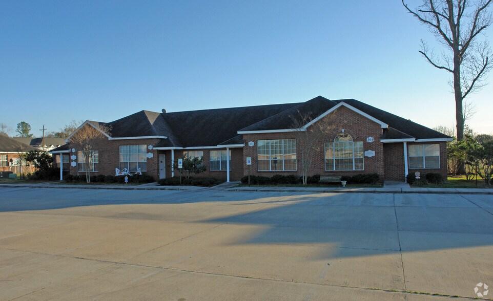 More Photos Of 9270 Siegen Ln, Baton Rouge Office For Lease