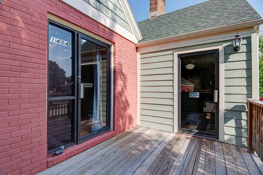 More Photos Of 1484 E Saint Louis St, Springfield Office For Sale