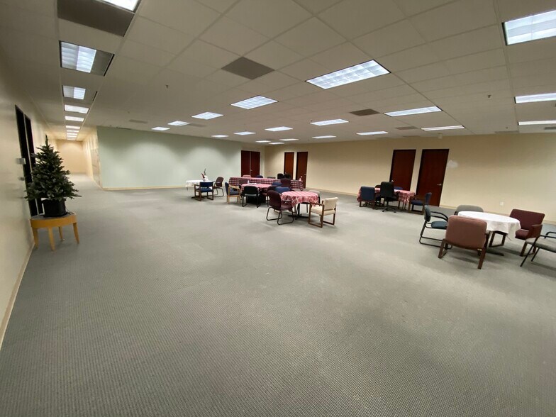 More Photos Of 18705 Madrone Pky, Morgan Hill Research And Development For Lease