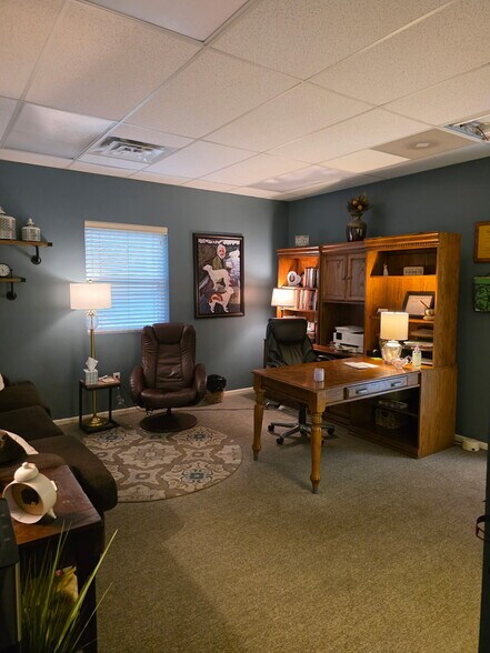 More Photos Of 80 Bridge Plaza Dr, Manalapan Township Medical For Sale