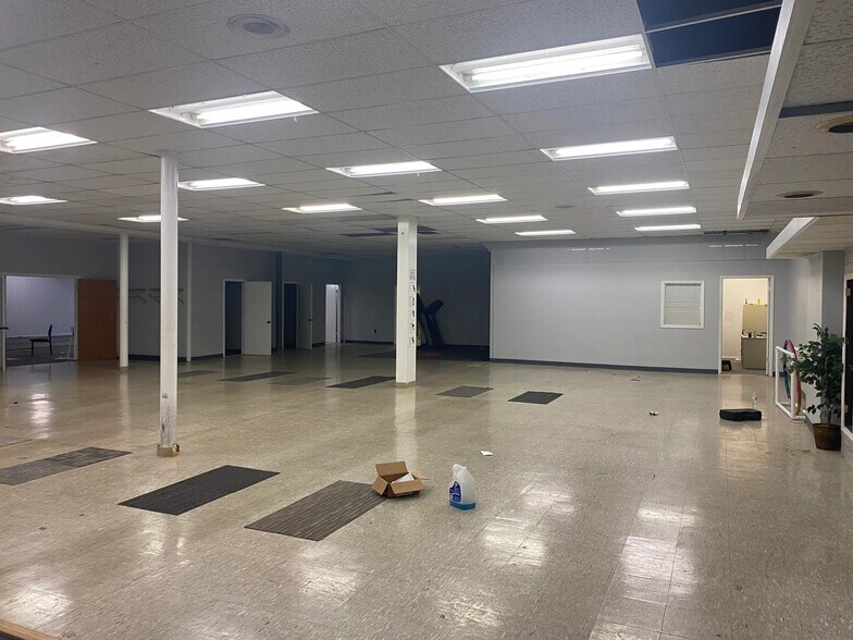 More Photos Of 546 W 2nd St, Webster City Apartments For Sale