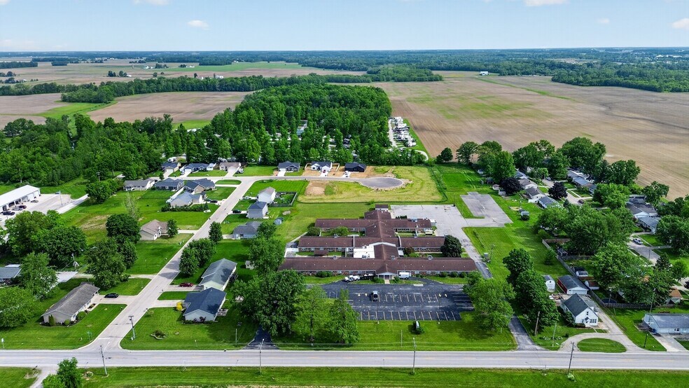 More Photos Of 1529 W Lancaster St, Bluffton Rehabilitation Center For Sale