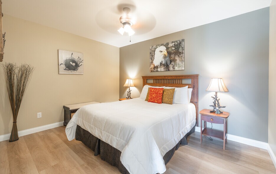 More Photos Of 1435 Main st, Grafton Specialty For Sale