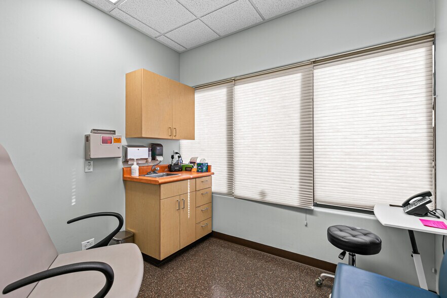 More Photos Of 3144 State St, Medford Healthcare For Lease