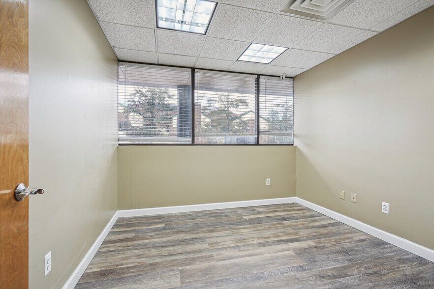 More Photos Of 200 South St, New Providence Medical For Sale