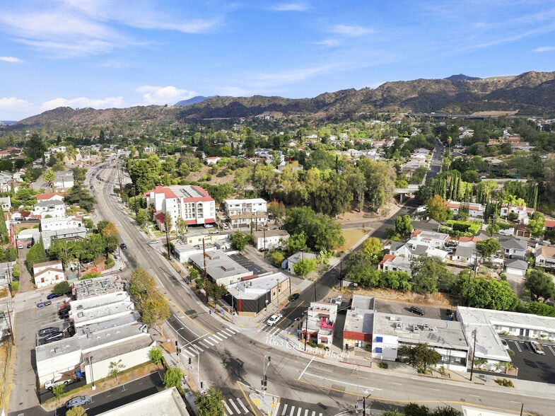 More Photos Of 1063 Colorado Blvd, Eagle Rock Medical For Sale