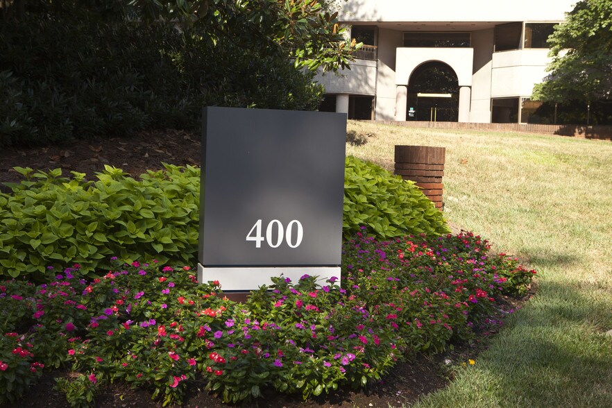 More Photos Of 6600 Peachtree Dunwoody Rd NE, Atlanta Office For Lease