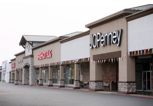 More Photos Of 931 NE D St, Grants Pass Unknown For Lease