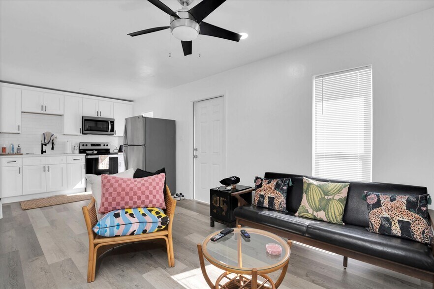 More Photos Of 885 Beltrees St, Dunedin Apartments For Sale