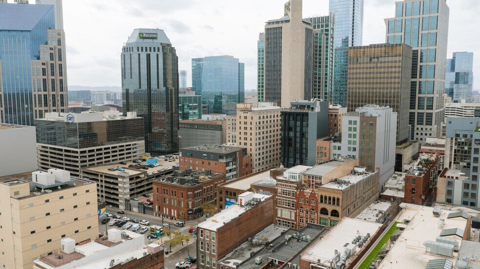 More Photos Of 208 3rd Ave N, Nashville Office For Sale